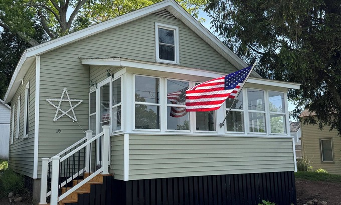 Old Lyme Cottage | NEW this summer! Sunny beach house in Point O' Woods with stunning water views!