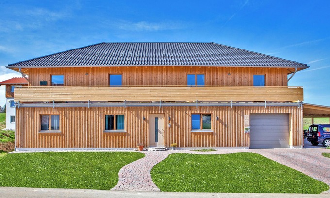 Rueckholz House | Newly built comfortable apartment with roof terrace