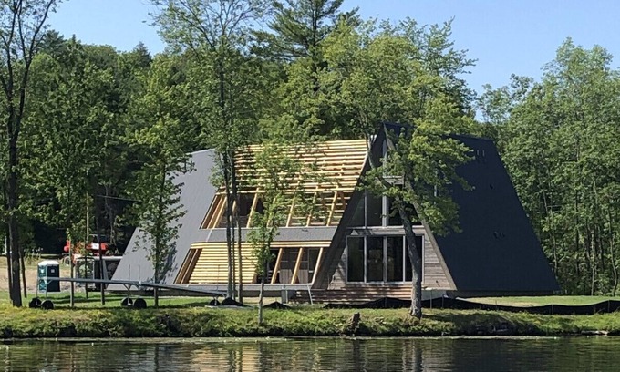 Castleton House | Newly Constructed Luxury A-Frame Design Home - 3 Bed 2.5 bath