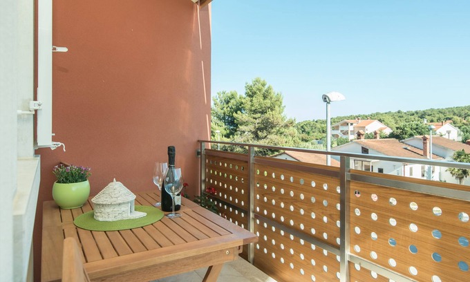 Liznjan Apartment | Newly furnished apartment in Ližnjan 5 min walk from the beach
