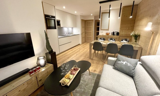 Cognet Apartment | Newly refurbished apartment in mountain chalet style