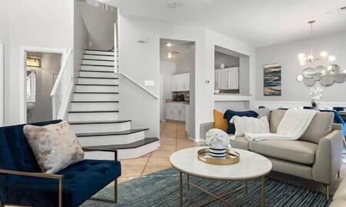 MacDonald Ranch House | ❤️Newly Remodeled 3BR Vegas home w Pool & Spa!