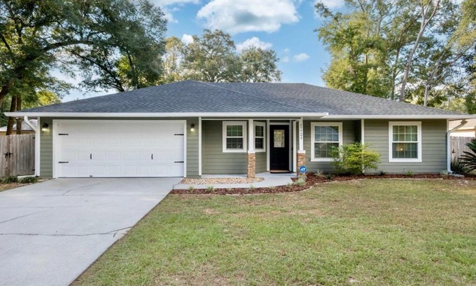 High Springs House | Newly Reno'd High Springs Haven