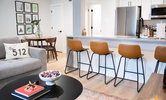 Barton Hills Condo | Newly Renovated Modern Condo- Walk to Zilker & Barton Springs! Private backyard!