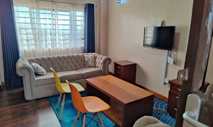 Naivasha Apartment | nFadhili House: Views, Style, Bliss!