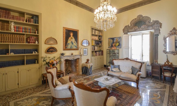 Sestri Ponente Apartment | Nice apartment in Genova Sestri Ponente