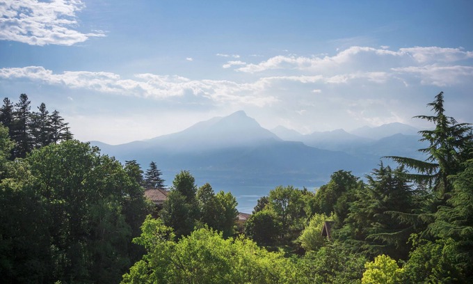 San Zeno di Montagna Apartment | Nice apartment for 4 pers. in San Zeno di Montagna on Lake Garda overlooking the lake