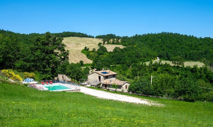 Mercatello sul Metauro Apartment | Nice apartment in Mercatello S.M. (PU)