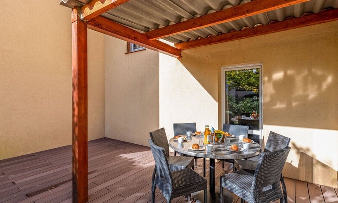 Favone Apartment | Nice apartment for 6 people with WIFI, pool, A/C, TV, terrace and pets allowed