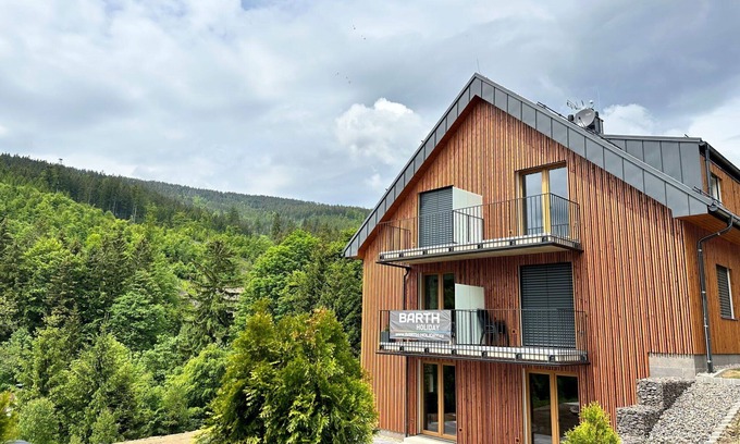 Dolni Morava Apartment | Nice apartment for 5 people with WIFI, TV, terrace, panoramic view and parking