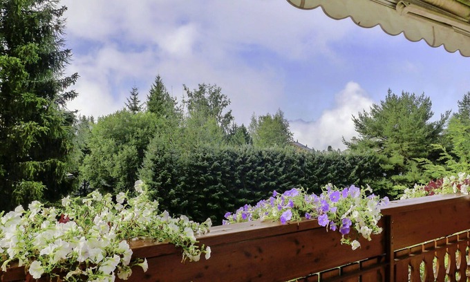 Lens Apartment | Nice apartment for 6 people with WIFI, TV, balcony and pets allowed