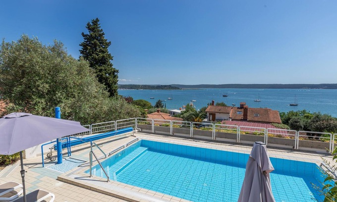 Portoroz Apartment | Nice apartment in Portoroz with sauna