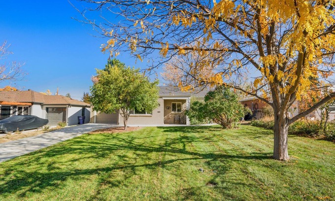 Montclair House | Nice Home in Desirable Neighborhood with HUGE private backyard