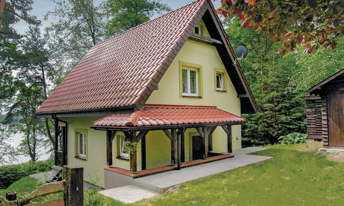 Siła House | Nice home in Gietrzwald