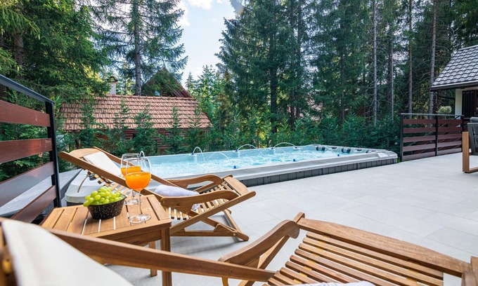 Mrkopalj House | Nice home in Mrkopalj with sauna