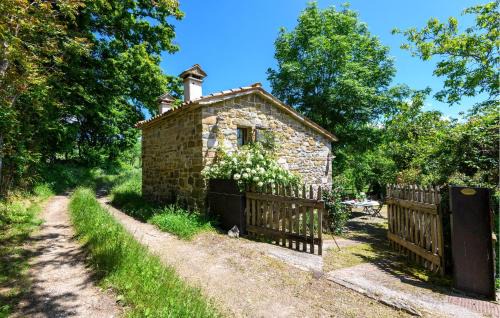 Montecopiolo House | Nice Home In Villagrande Di Monteco