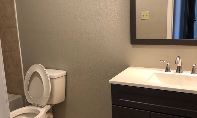 Bridge City House | Nice House in Nice Neighborhood, in Bridge City