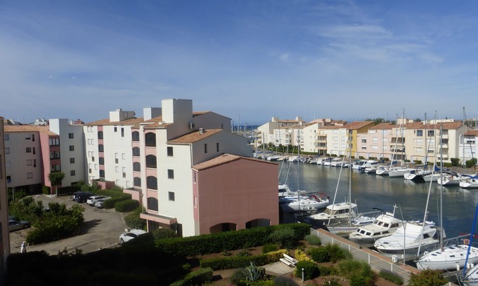 Cap d'Agde Apartment | Nice modern studio and cabin in Cap d'Agde, 100 m from the beach