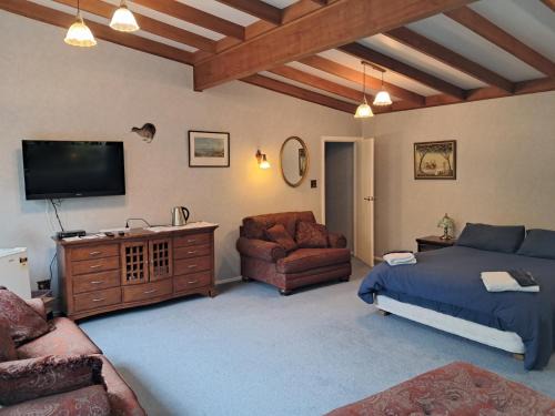 Waimate Bed & Breakfast | Niloc