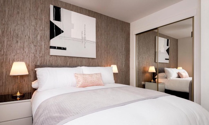 South Galson Apartment | No. 6 Apartment