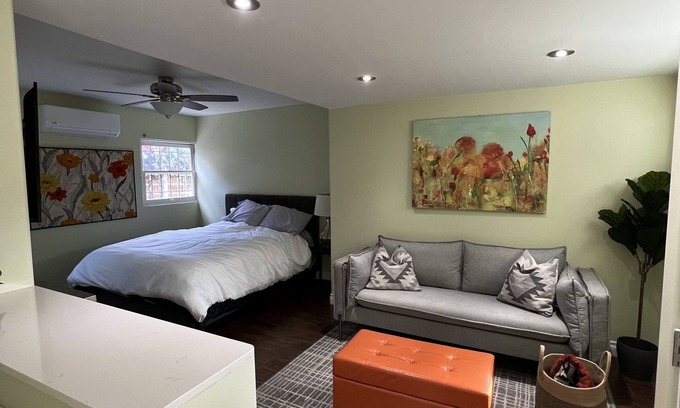 Normal Heights Apartment | Normal Heights Studio Unit