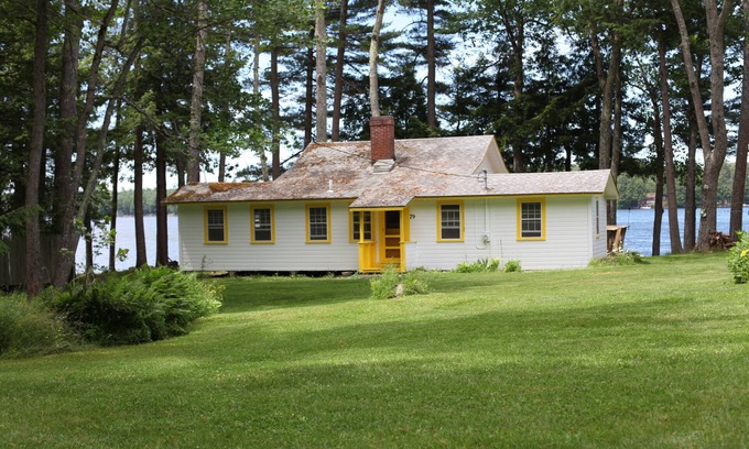 South China Cottage | "Not-A-Pine Lane COTTAGE" is a family treasure enjoyed by generations