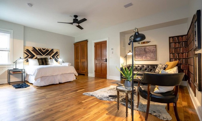 Five Points Apartment | Notorious Outlaw Summ