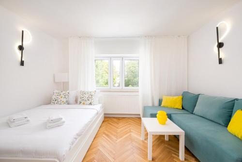 Muranow Apartment | Nowolipie 531 Apartment by BookingHost