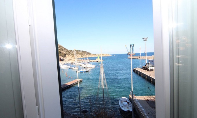 Giglio Porto Apartment | Occhio sul Mare
