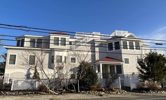 Beach Haven Terrace House | OCEAN BLOCK IN BEACH HAVEN