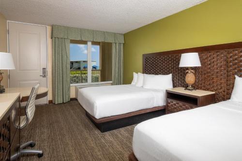 Central Beach Resort | Ocean Breeze Inn Vero Beach