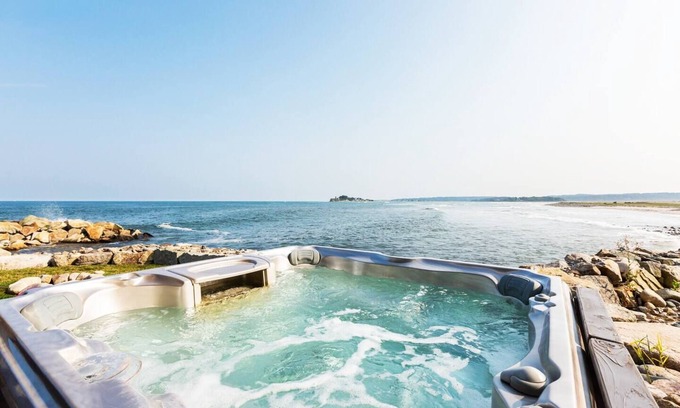 Greenbush House | Ocean Front w/views, HotTub, Fire Pit, Sleeps 10