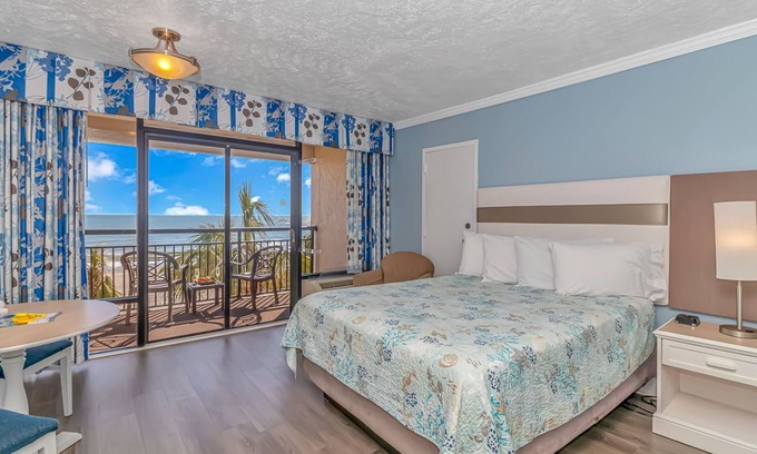 Myrtle Beach Condo | Ocean Reef Resort - Direct Oceanfront Studio - Nicely Updated! Perfect for 2-4 guests! Unit 303