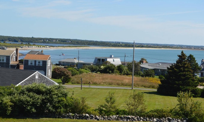 Little Compton House | Ocean view House w 2 Bedrooms, 2 Bathrooms, living room,fireplace, kitchen,patio