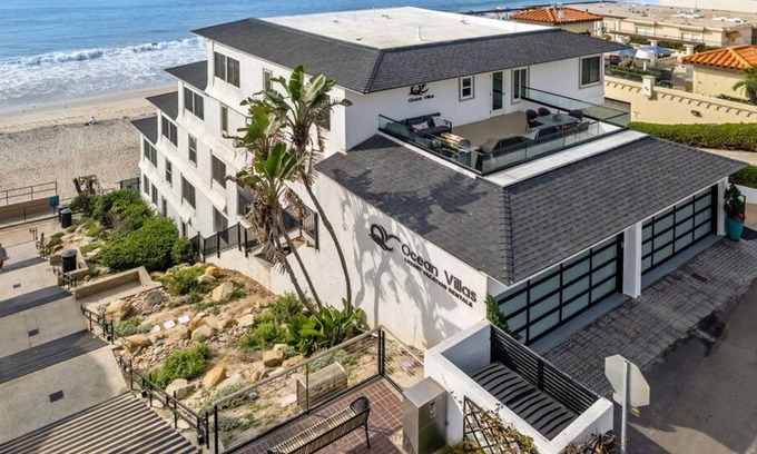 Carlsbad Village Villa | Ocean Villas of Carlsbad