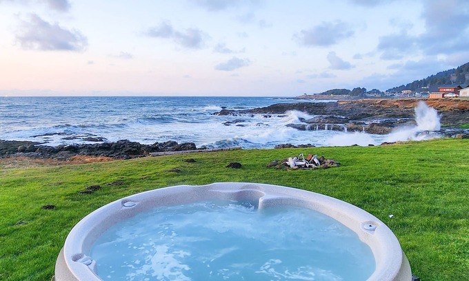 Yachats House | Oceanfront home in the heart of Yachats