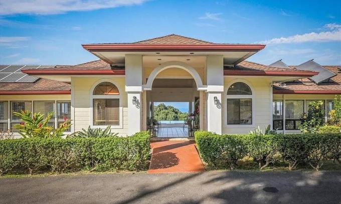 Kalaoa House | Oceanview Luxury Villa Pool & SPA