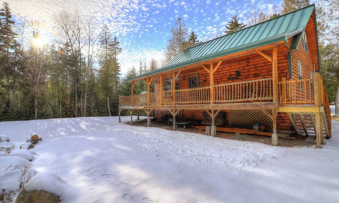 Rangeley House | OConnor Camp - Two bedrooms plus a loft make this a great family getaway