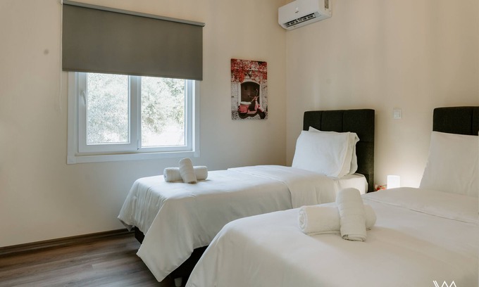 Karavostasi House | Oikies verde I