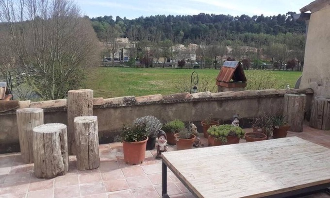 Jouques House | Old restored village house with terrace