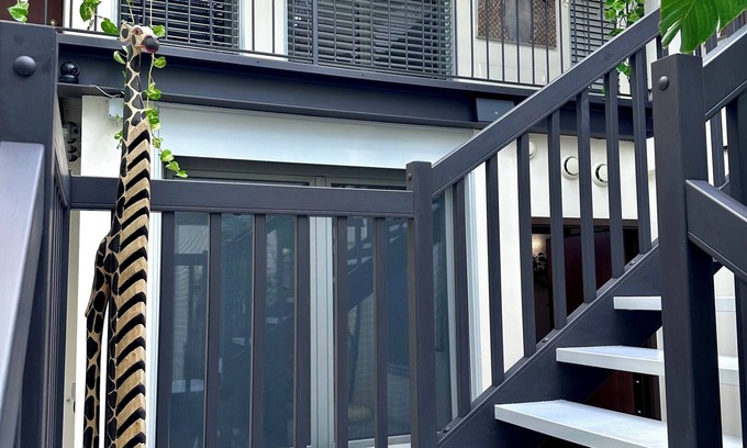 Pavia House | OMA Residence