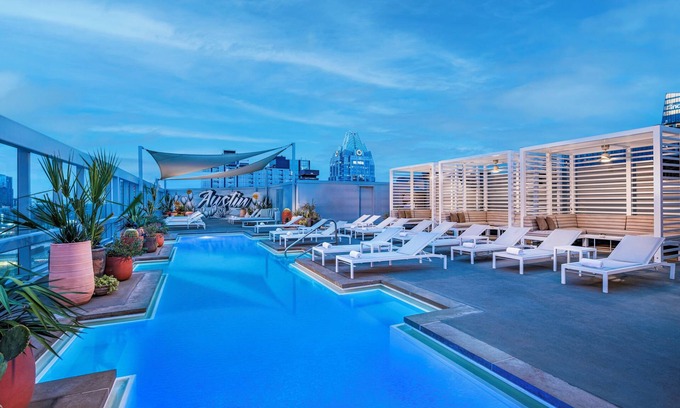 Downtown Austin Hotel | Omni Austin Hotel