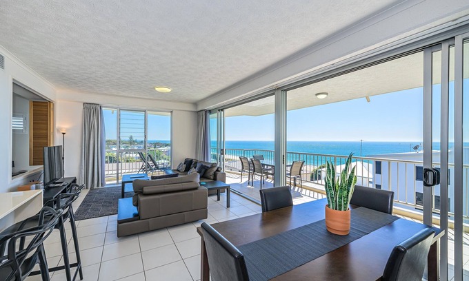 Woorim Apartment | On the Beach Resort Bribie Island