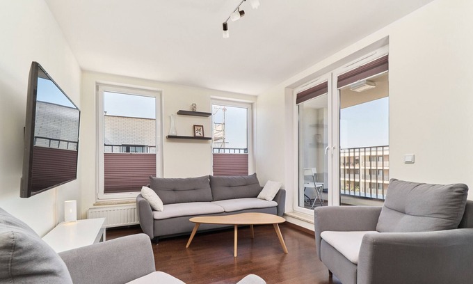 Fabryczna Apartment | One Bedroom Apartment Wrocław Al. Architektów