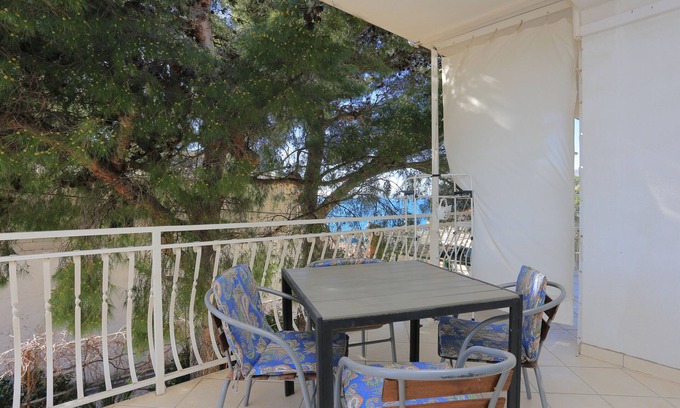 Stanici Apartment | One bedroom apartment with terrace and sea view Balića Rat, Omiš (A-20494-b)