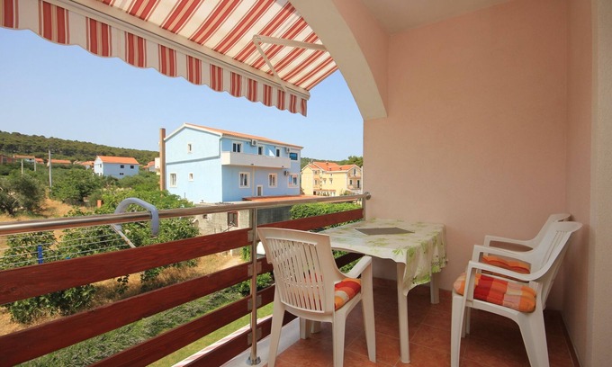 Kraj Apartment | One bedroom apartment with terrace Kraj, Pašman (A-8247-b)