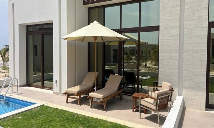 Salalah Villa | One-Bedroom Oasis with Pool View