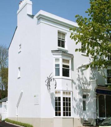 Lindfield Apartment | Orla Restaurant & Rooms