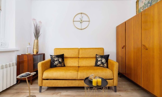 Nowa Huta Apartment | Os. Szkolne 34| Comfortable Apartment |1 Bedroom