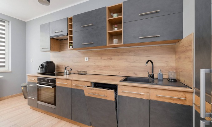 Czyzyny Apartment | Osiedle Avia Apartment by Renters